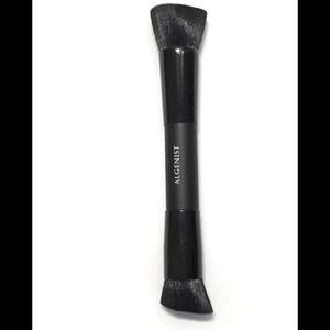 ALGENIST Dual ended buffing brush